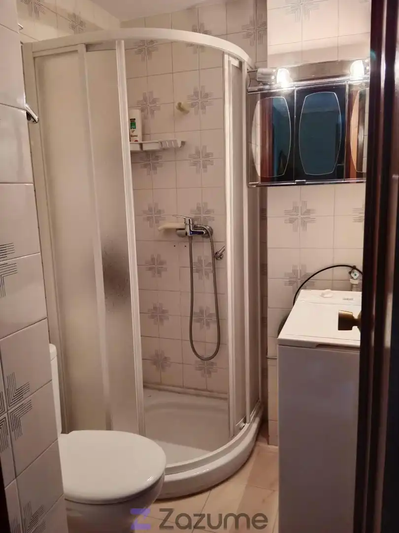 Baño de Piso de alquiler en Siero con Aire acondicionado, Calefacción y Trastero