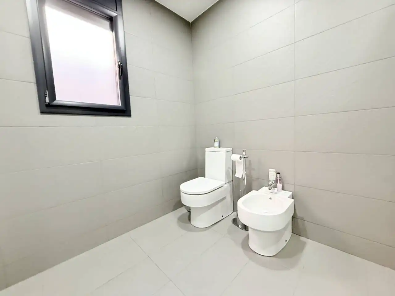 Bathroom of Houses for sale in Santa Maria de Palautordera  with Air Conditioner, Heating and Terrace