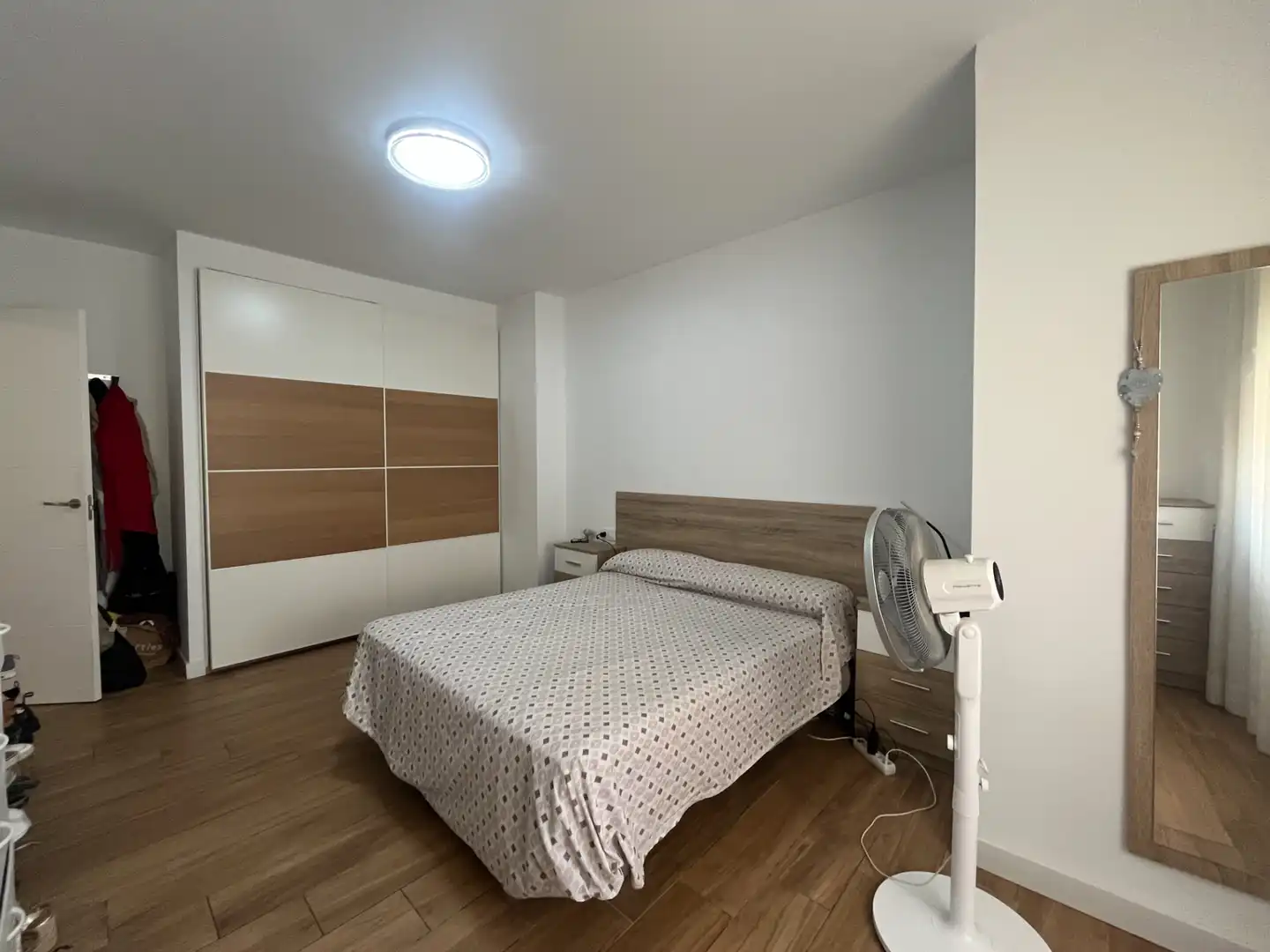 Habitación de Piso en venta en Sagunto / Sagunt con Parquet, Amueblado y Horno