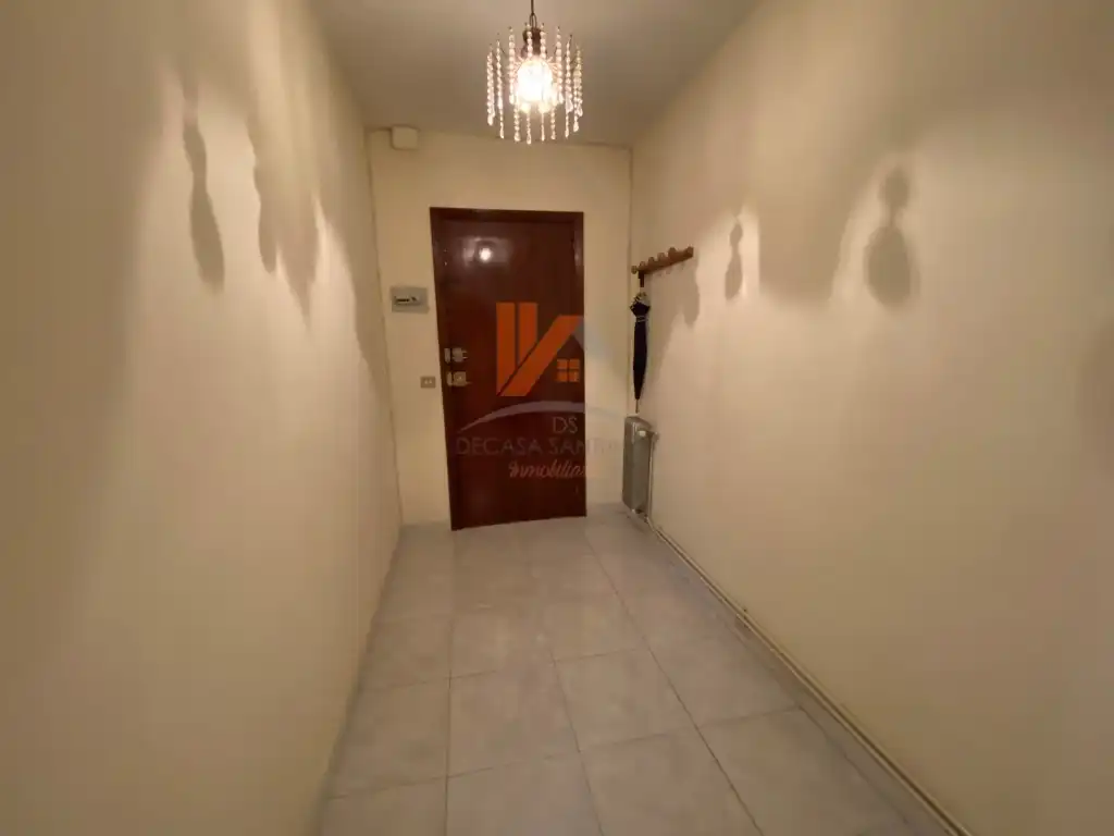Wohnung zur Miete in Santiago de Compostela  mit Heizung und Möbliert