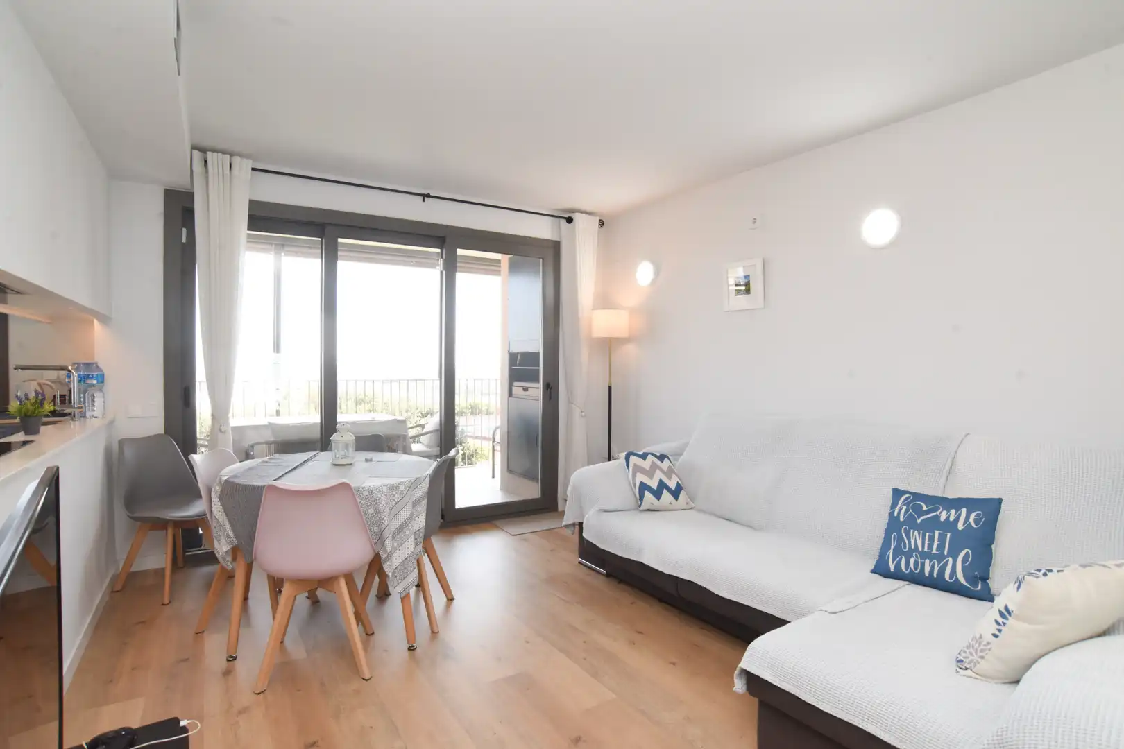 Penthouse with terrace for sale in Carrer de l'Emigrant, imagen 2