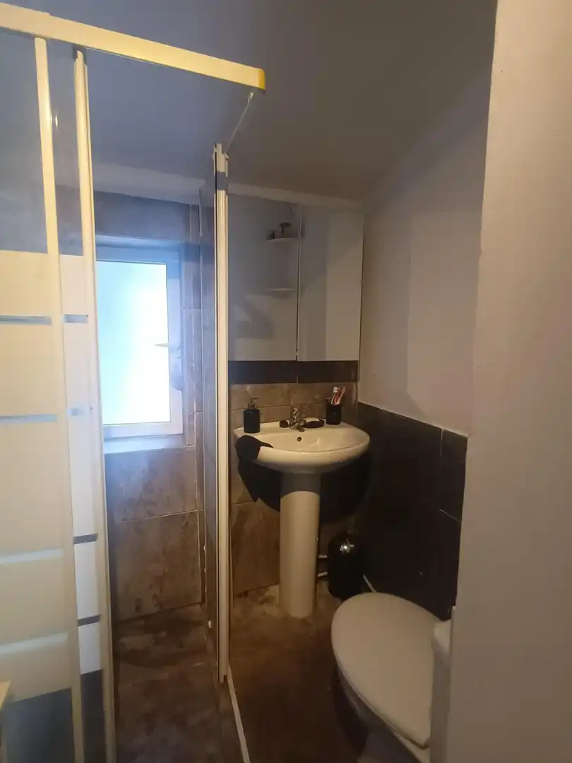 Bathroom of Houses for sale in Villena  with Storage room and Swimming Pool
