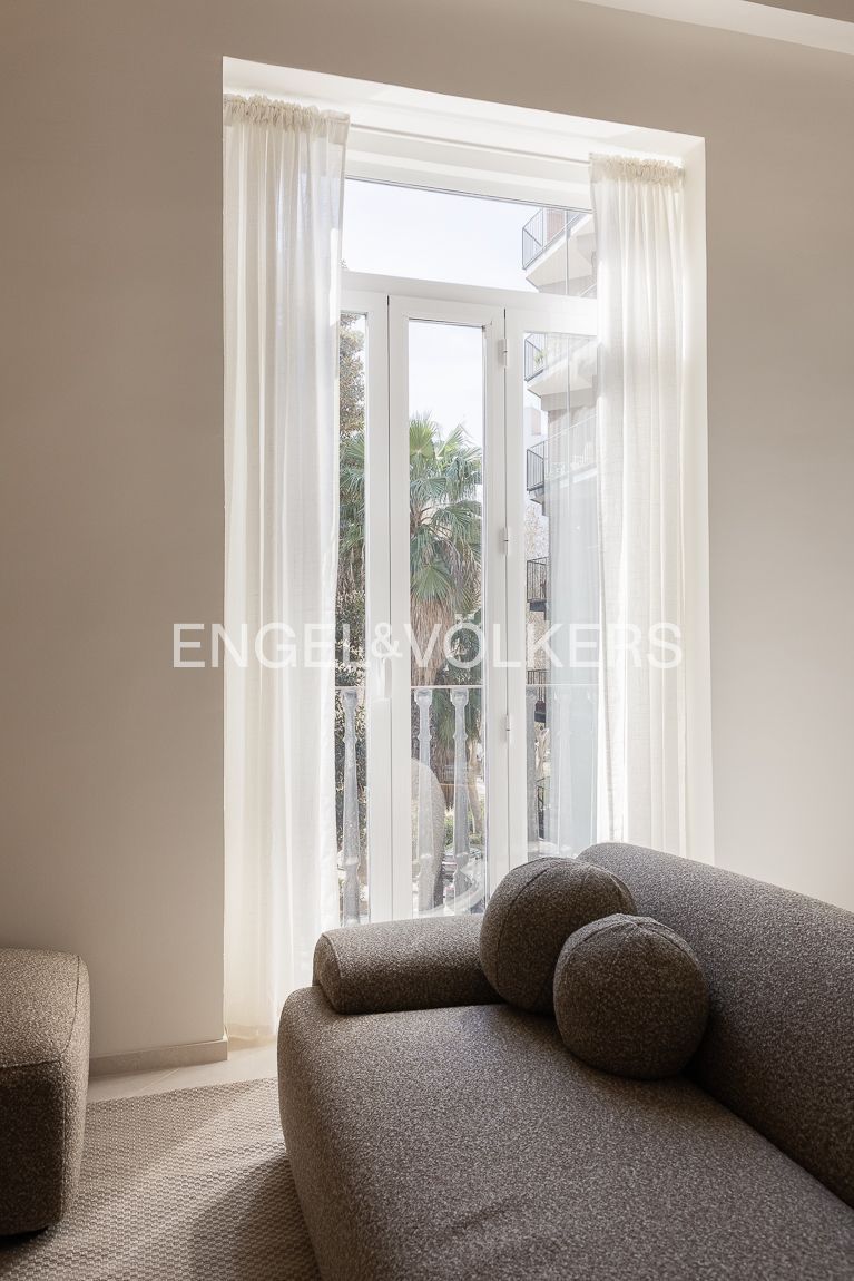 Terrasse von Wohnung zur Miete in  Valencia Capital mit Klimaanlage, Heizung und Parkett