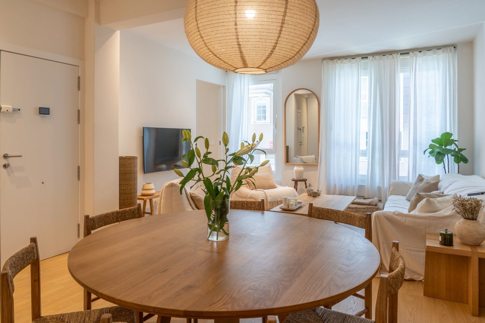 Sala d'estar de Pis en venda en A Coruña Capital  amb Calefacció