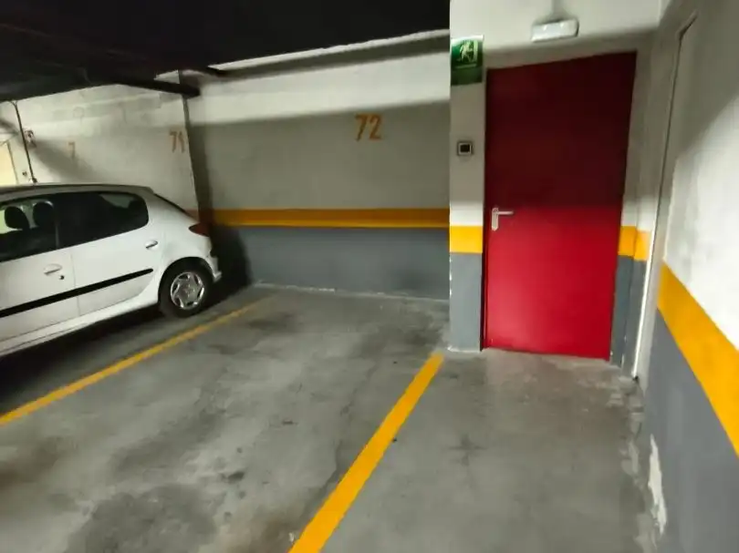 Parkplatz von Garage zur Miete in Alcalá de Henares
