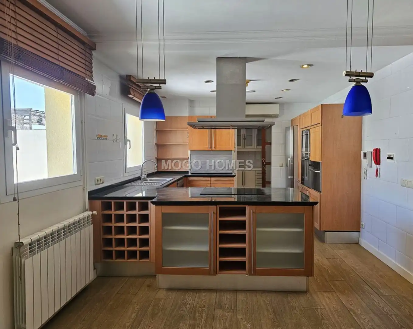 Kitchen of Attic for sale in  Palma de Mallorca  with Air Conditioner, Parquet flooring and Terrace
