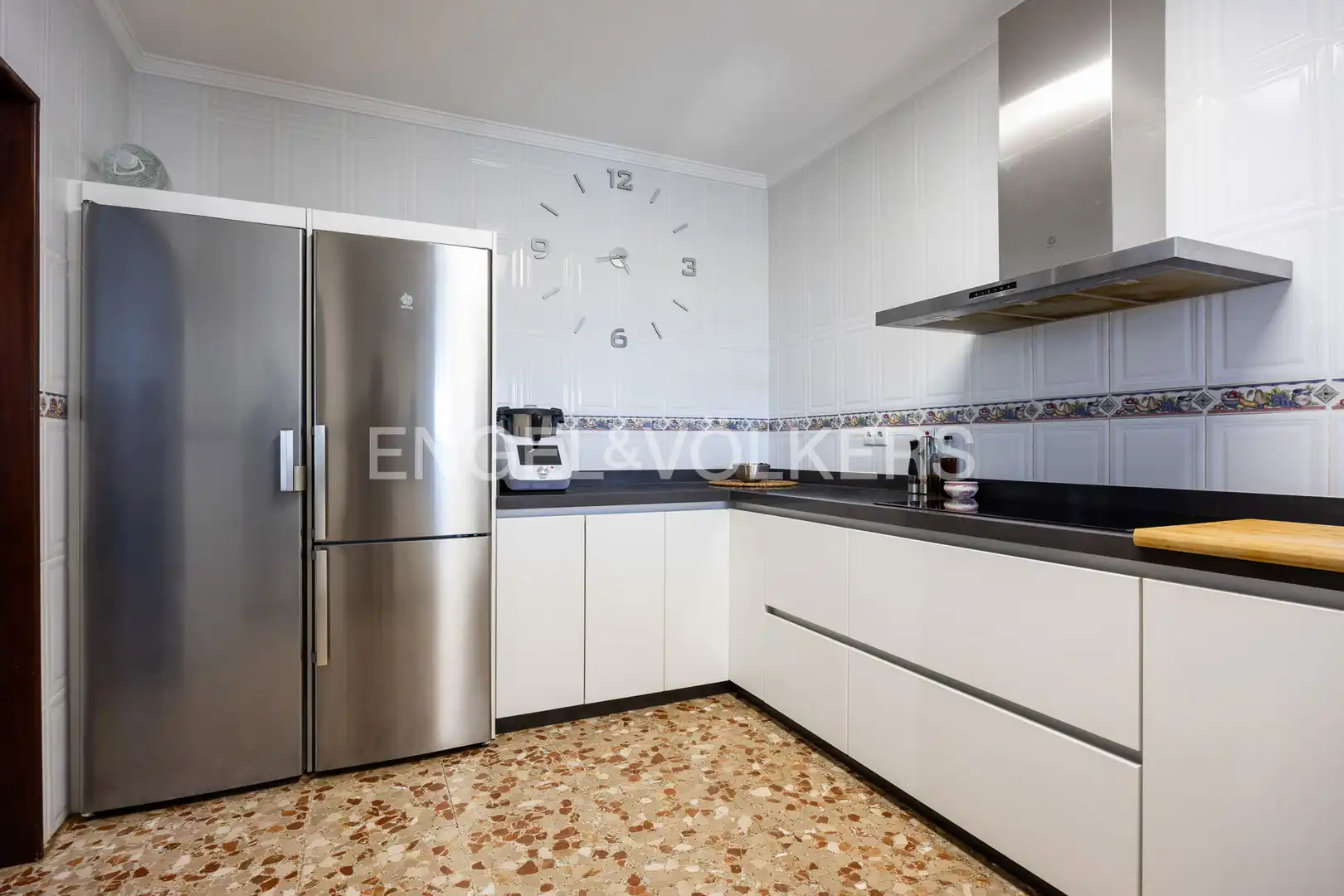 Cocina de Casa o chalet en venta en Chiclana de la Frontera con Aire acondicionado, Calefacción y Jardín privado