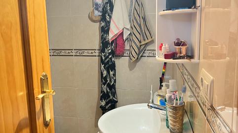 Foto 5 de Casa adosada en venta en Calle Sierra del Segura, Herencia, Ciudad Real