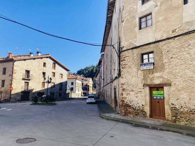 Casa-chalet en Venta en Ezcaray