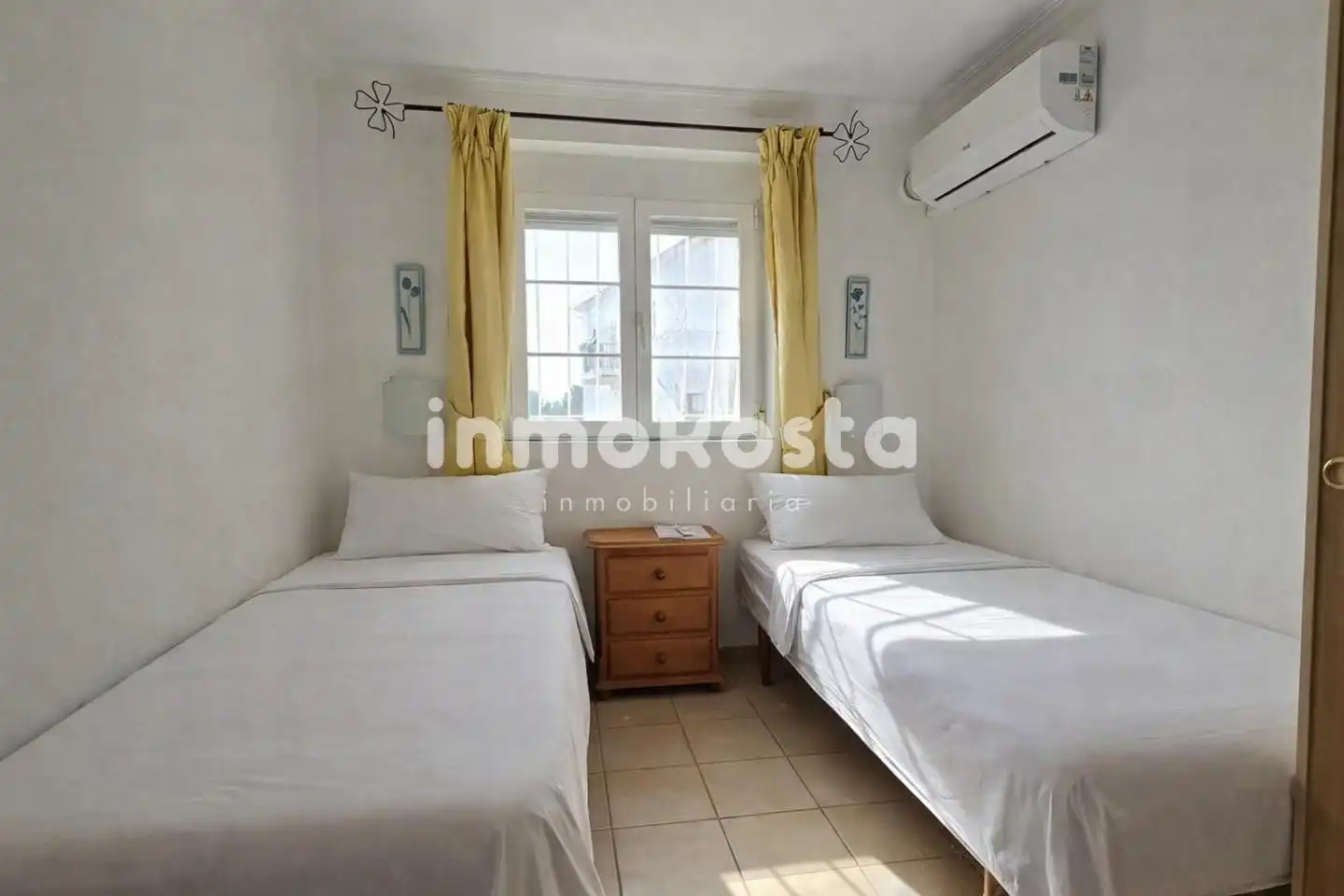 Bedroom of Flat for rent in L'Alfàs del Pi  with Air Conditioner, Terrace and Furnished