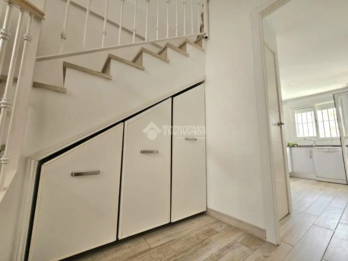 Detached homes for sale in Almensilla