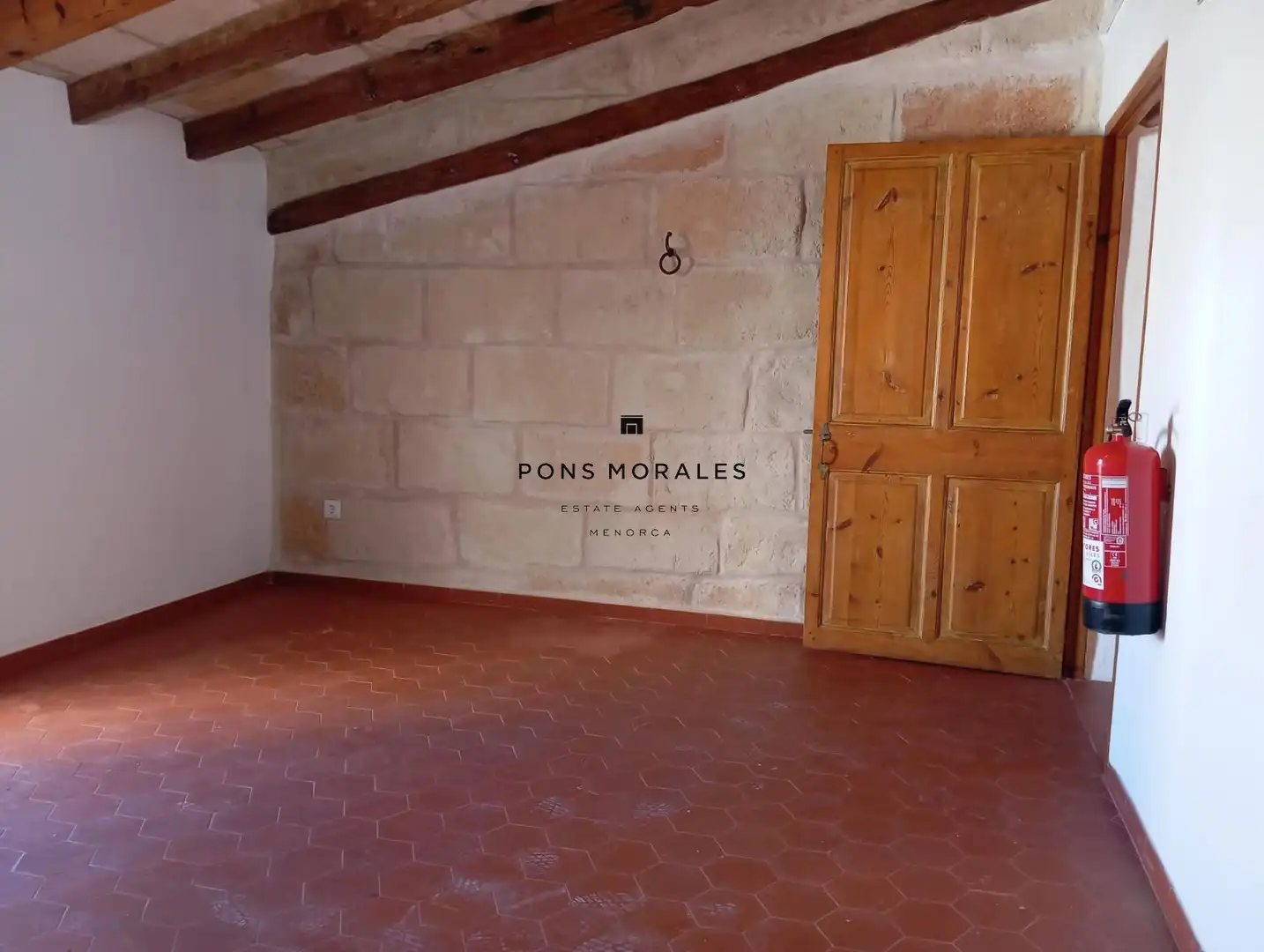 Wohnzimmer von Geschaftsraum zur Miete in Ciutadella de Menorca mit Terrasse
