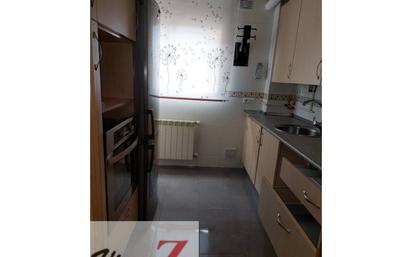 Kitchen of Flat for sale in Zamora Capital   with Heating and Storage room