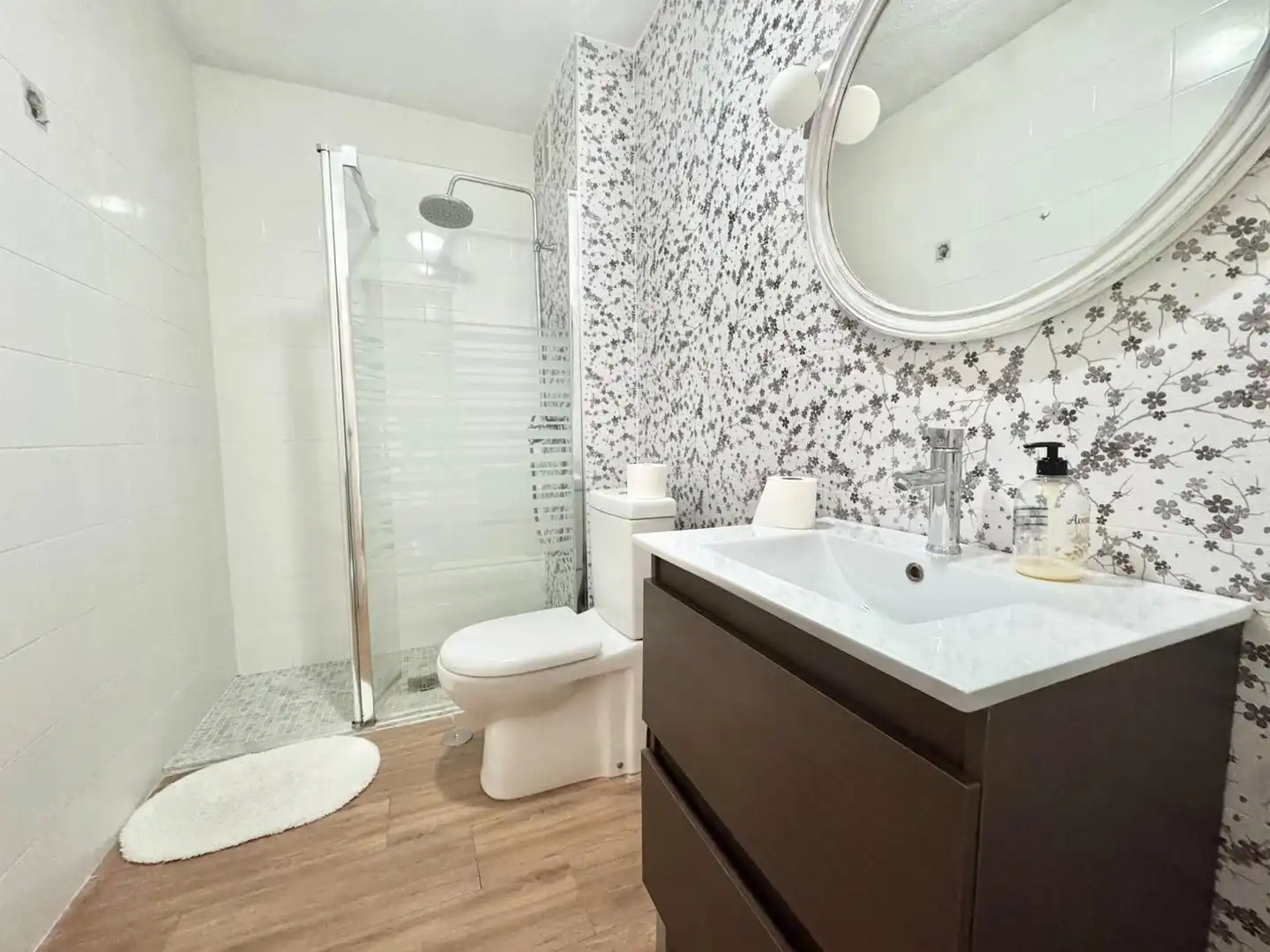 Bathroom of Attic for rent in Torrevieja  with Heating, Terrace and Storage room