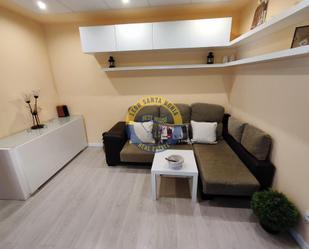 Sala d'estar de Apartament en venda en León Capital 