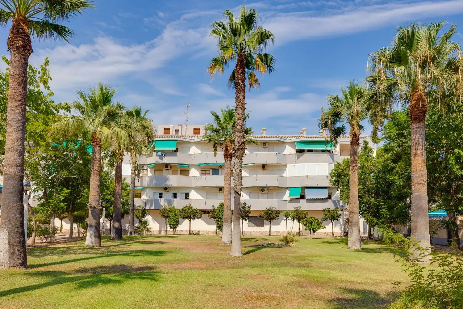 Vista exterior de Piso en venta en Orihuela con Aire acondicionado, Calefacción y Terraza