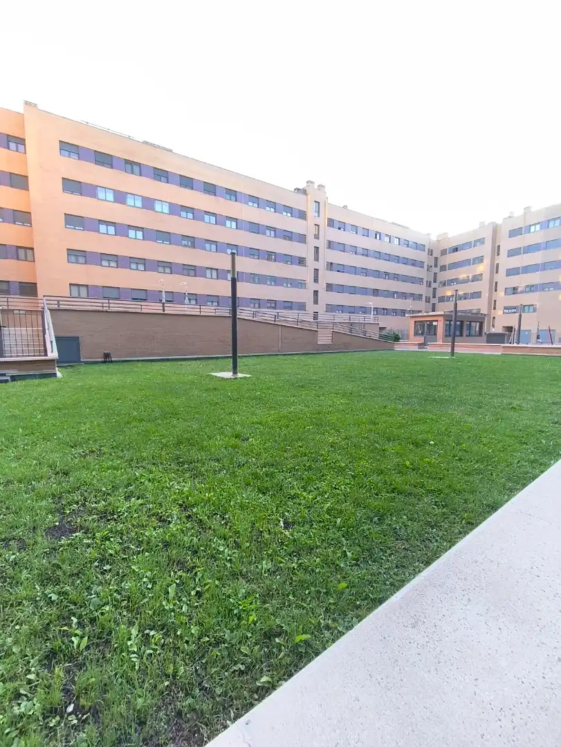 Parking of Flat for sale in Parla  with Air Conditioner, Heating and Terrace