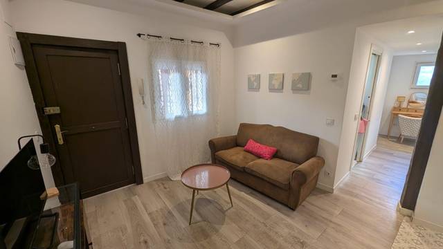 Dúplex en Alquiler en Calle LABRADOR en Acacias