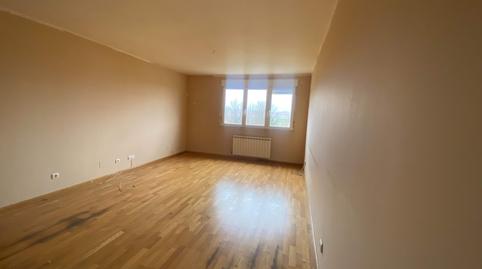 Foto 3 de Apartament en venda a Calle de la Iglesia, Trobajo del Camino, San Andrés del Rabanedo