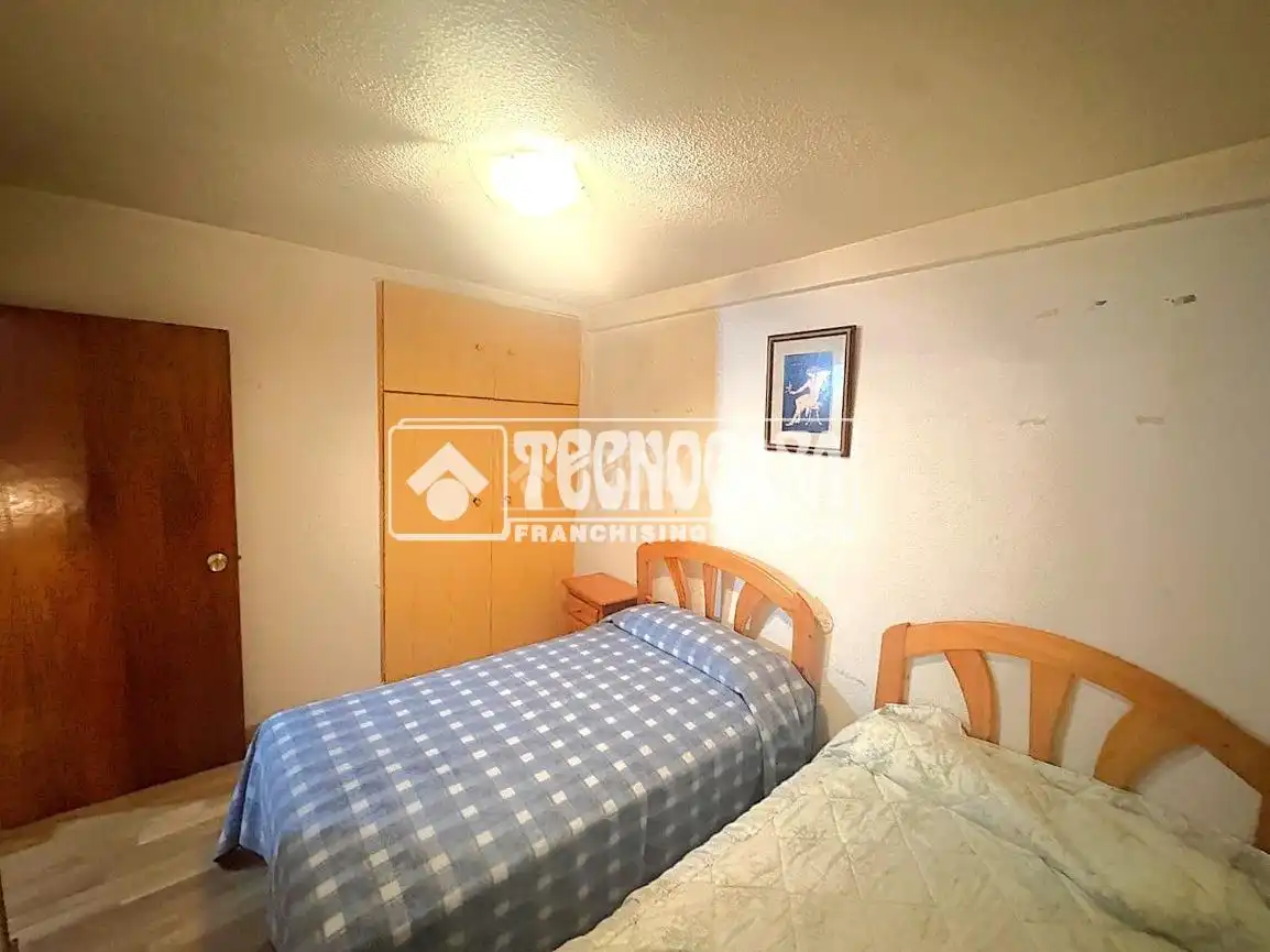 Habitación de Casa adosada en venta en San Pedro Palmiches con Terraza y Balcón