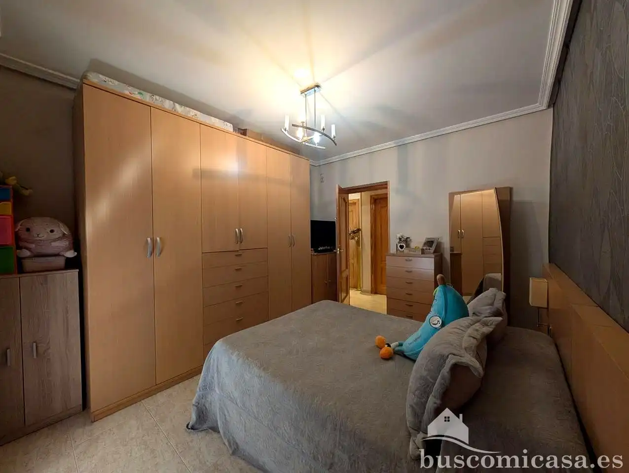 Habitación de Piso en venta en Linares con Aire acondicionado y Balcón