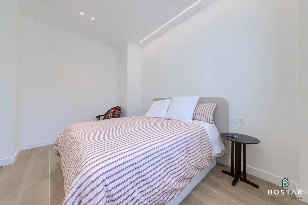 Habitación de Ático de alquiler en Bilbao  con Calefacción, Terraza y Balcón