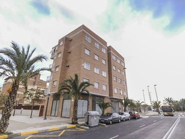 Apartamento en venta en EL CADAFAL, 4