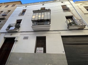 Casa con balcone in vendita a Calle Rúa Zapatería