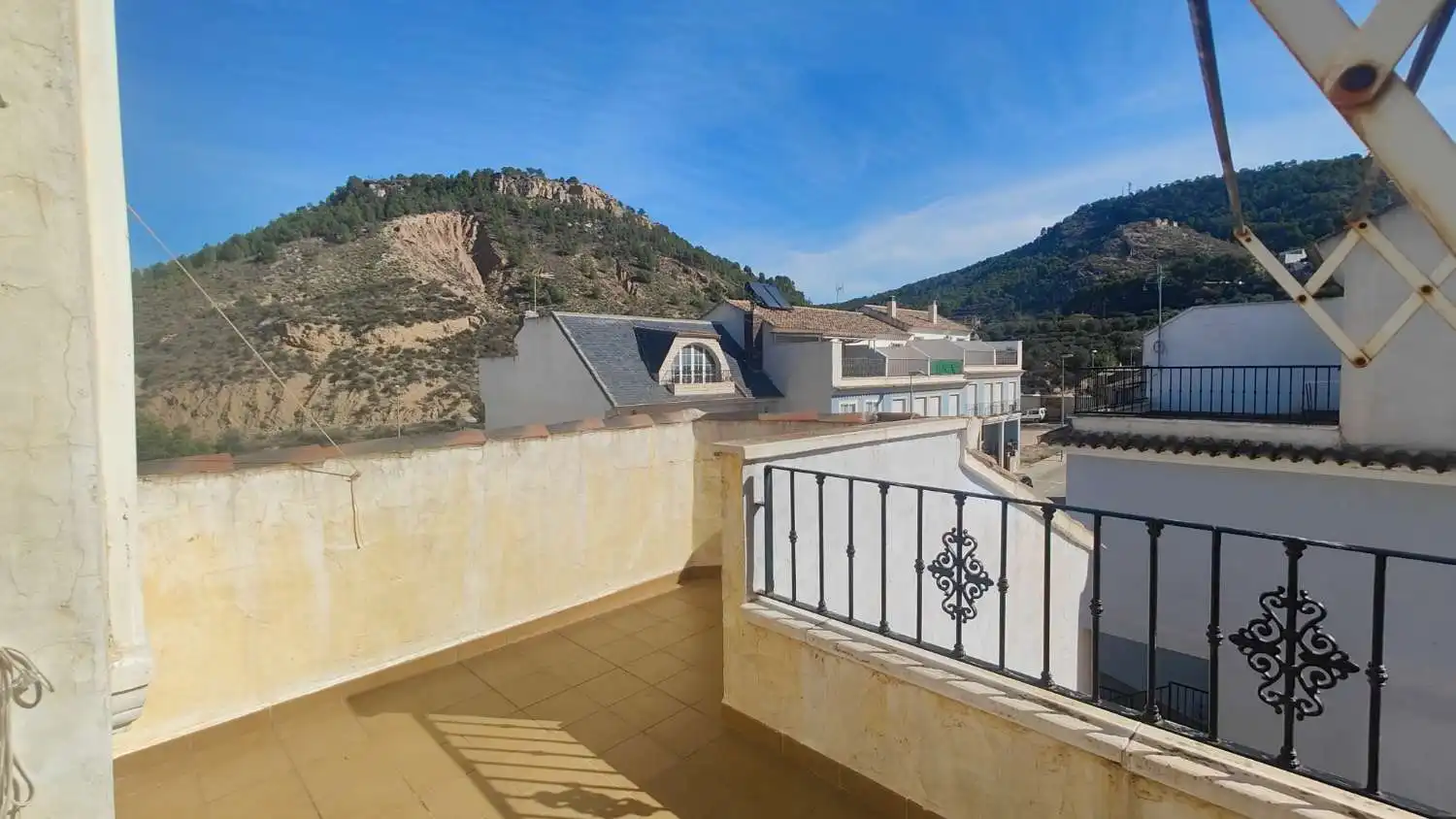 Vista exterior de Casa o chalet en venta en Pliego con Calefacción, Terraza y Amueblado