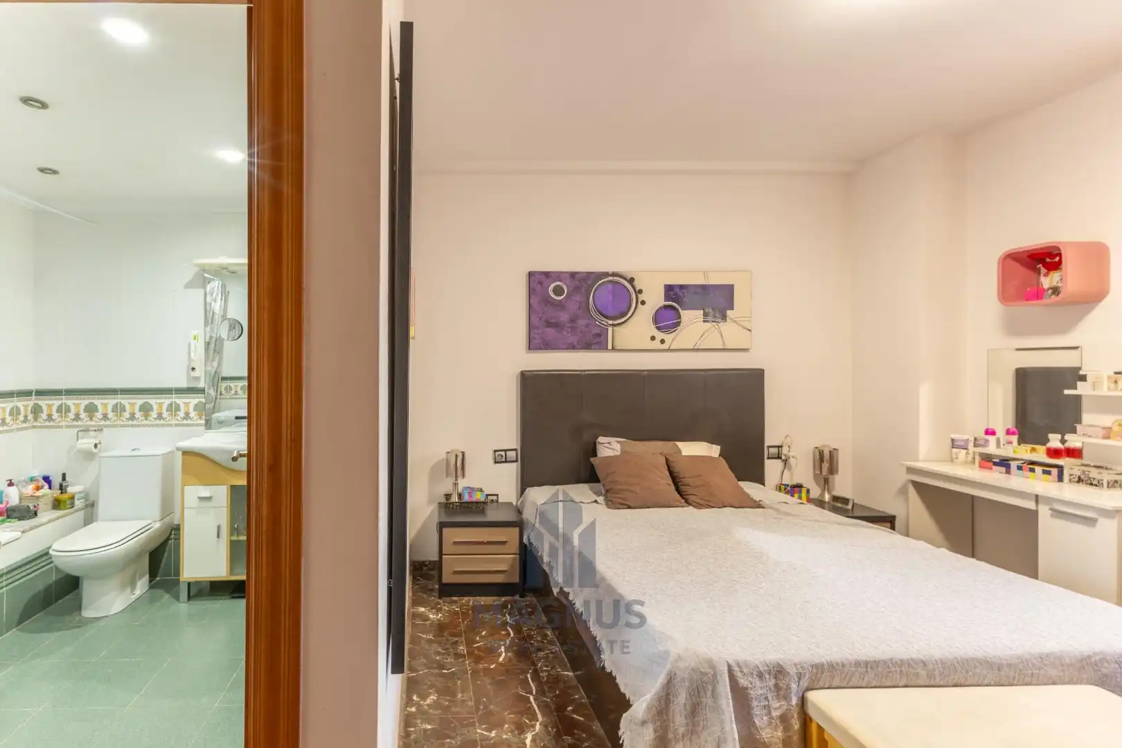 Habitación de Piso en venta en Valencia con Aire acondicionado, Calefacción y Balcón