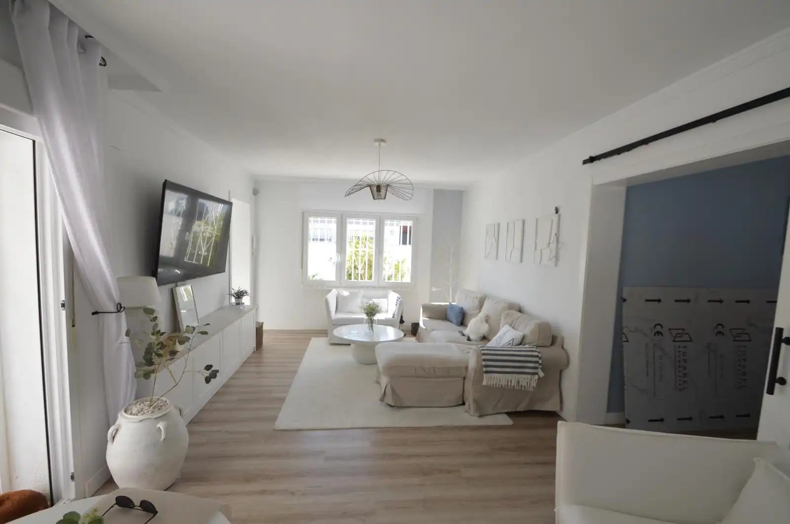 Sala d'estar de Casa o xalet en venda en Vinaròs amb Aire condicionat, Calefacció i Jardí privat