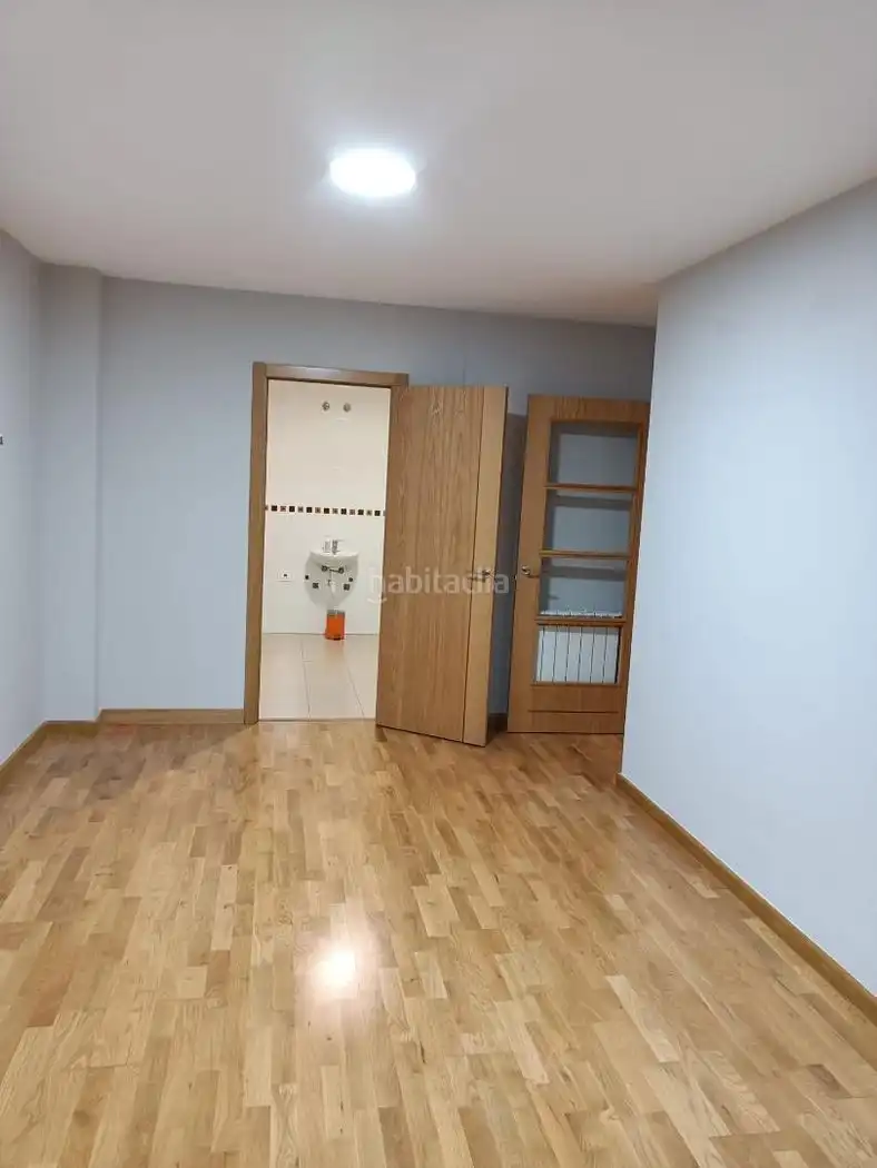 Appartamento con ascensore in affitto a Avenida Valdés 35, imagen 3