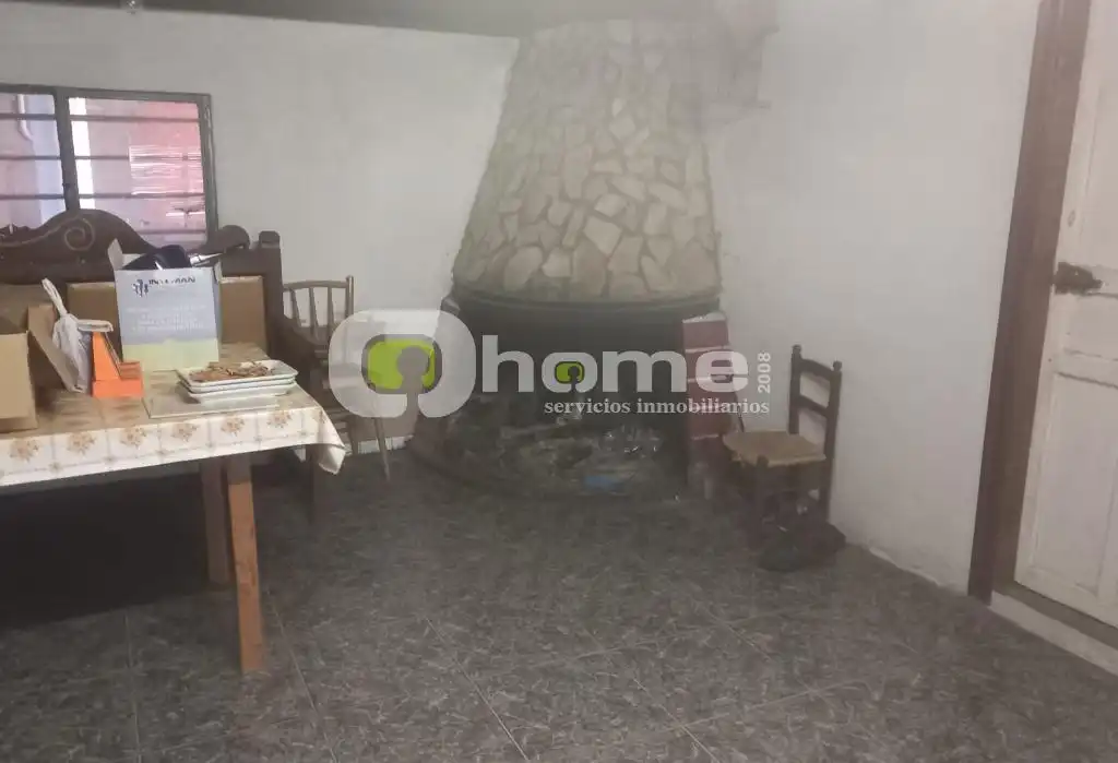 Casa o xalet en venda en Montamarta amb Jardí privat