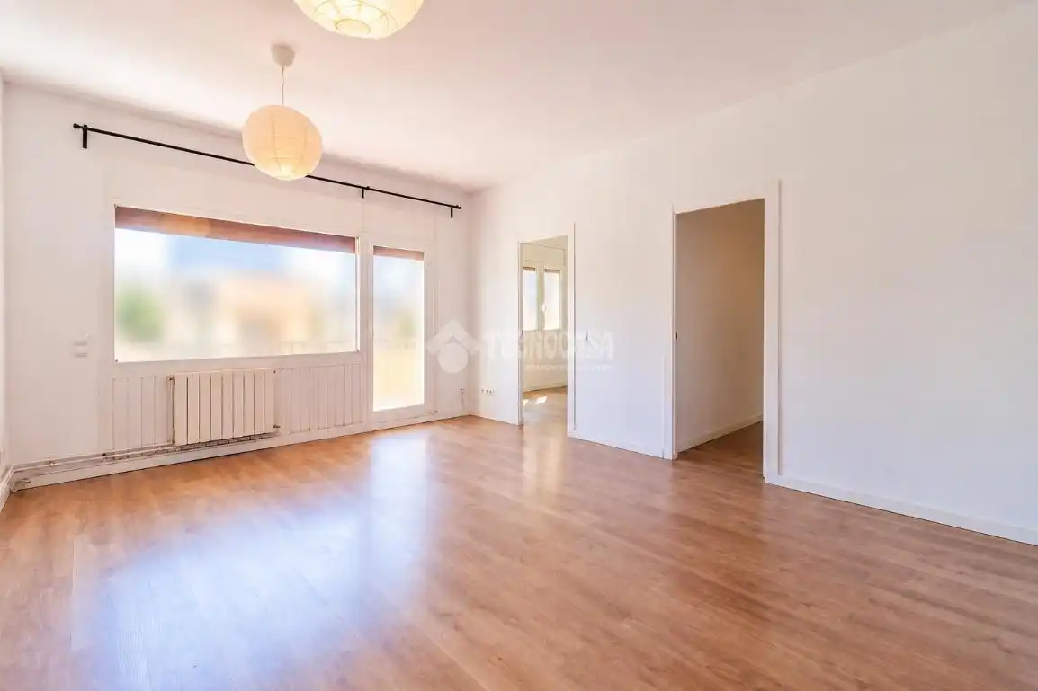Flat with terrace for sale in Centre - Estació, imagen 3