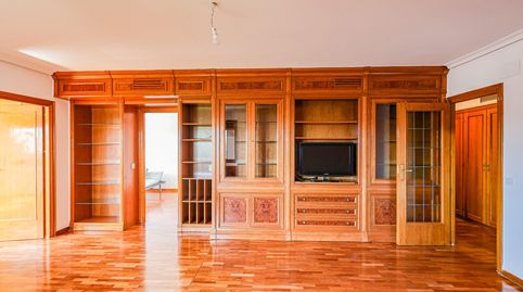 Foto 4 von Wohnungen zur Miete in San Juan Bautista, Madrid Capital