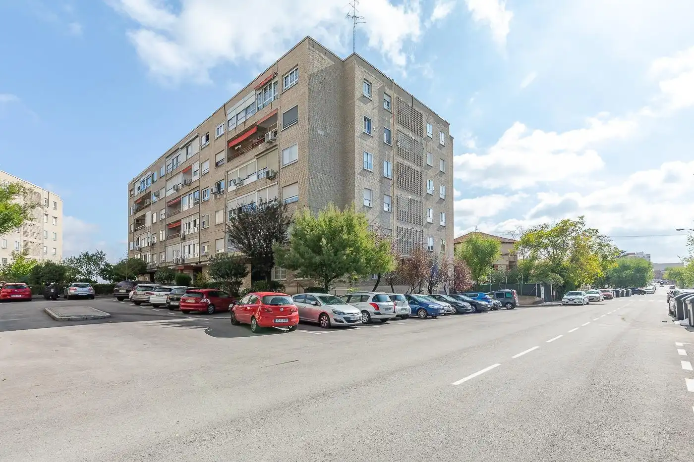 Vista exterior de Pis en venda en Fuencarral - El Pardo