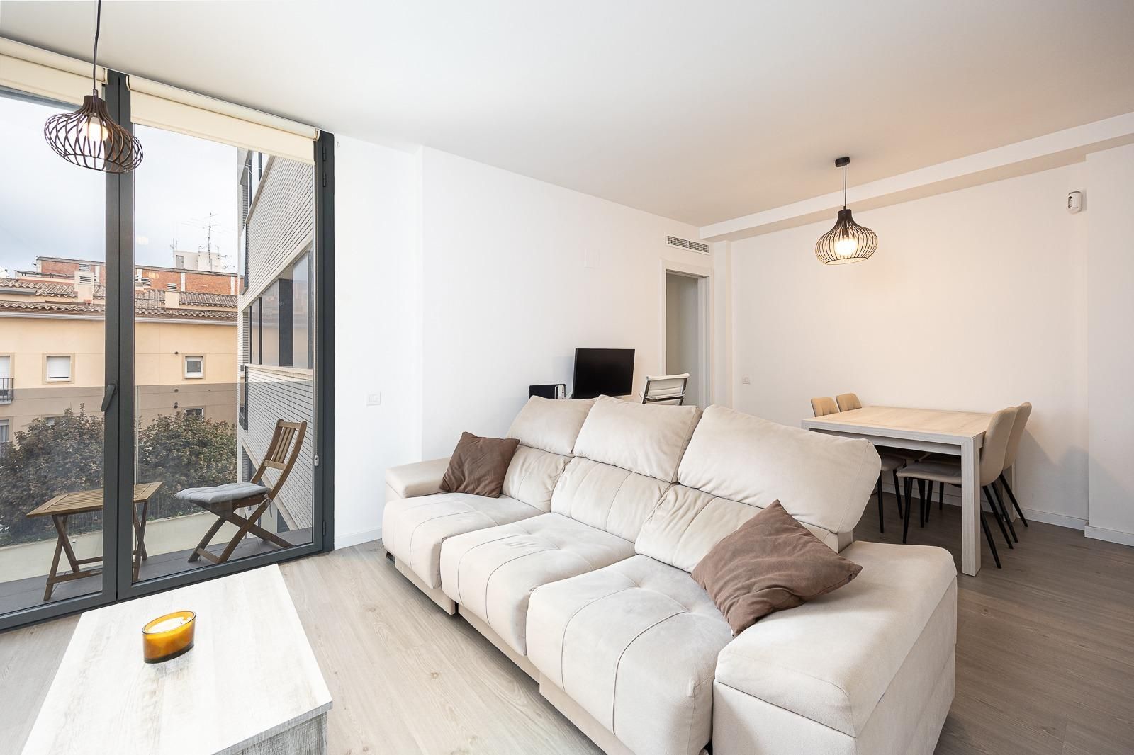 Living room of Flat for sale in Badalona  with Air Conditioner, Heating and Private garden