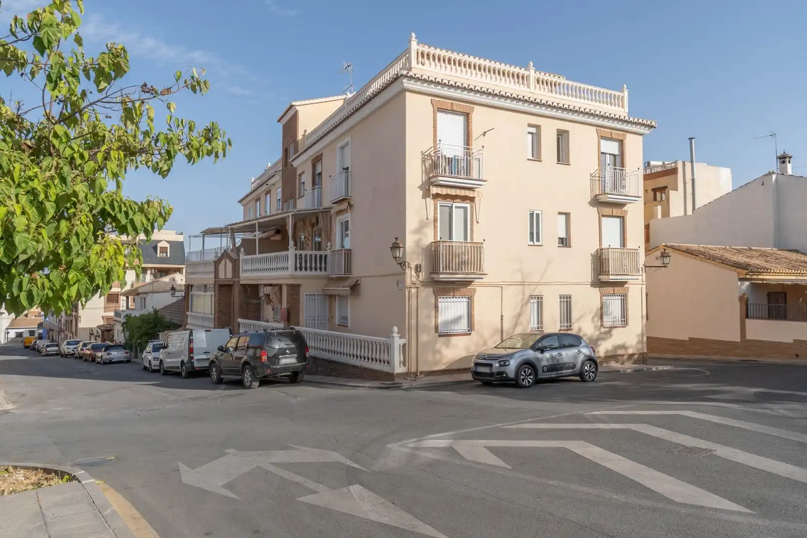 Außenansicht von Wohnung zur Miete in La Zubia mit Klimaanlage