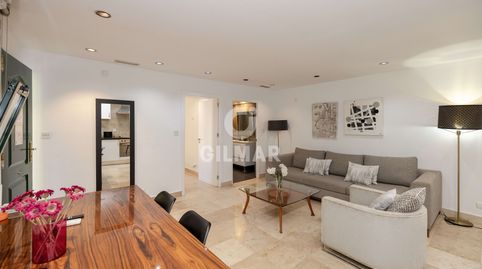Foto 4 de Apartament en venda a Puerto Banús, Marbella