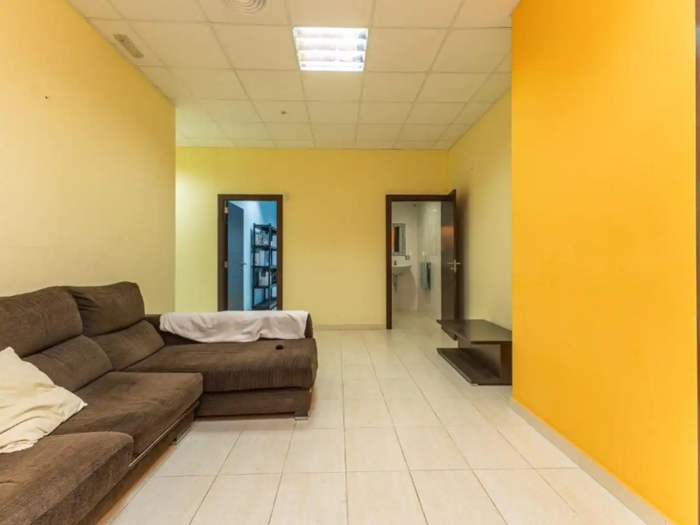 Local en venta en Tavernes Blanques con Aire acondicionado