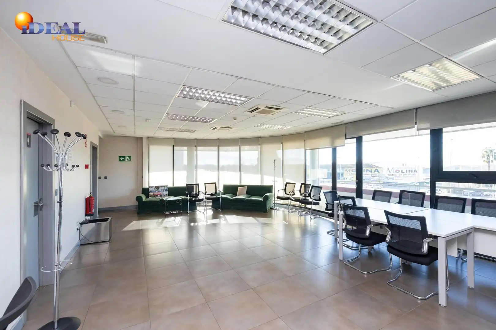Inmuebles singulares con ascensor en venta en Peligros, imagen 17