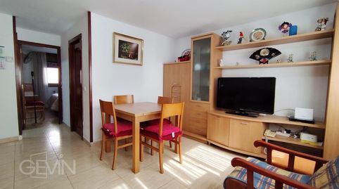 Foto 2 de Piso en venta en Santa Perpètua de Mogoda, Barcelona