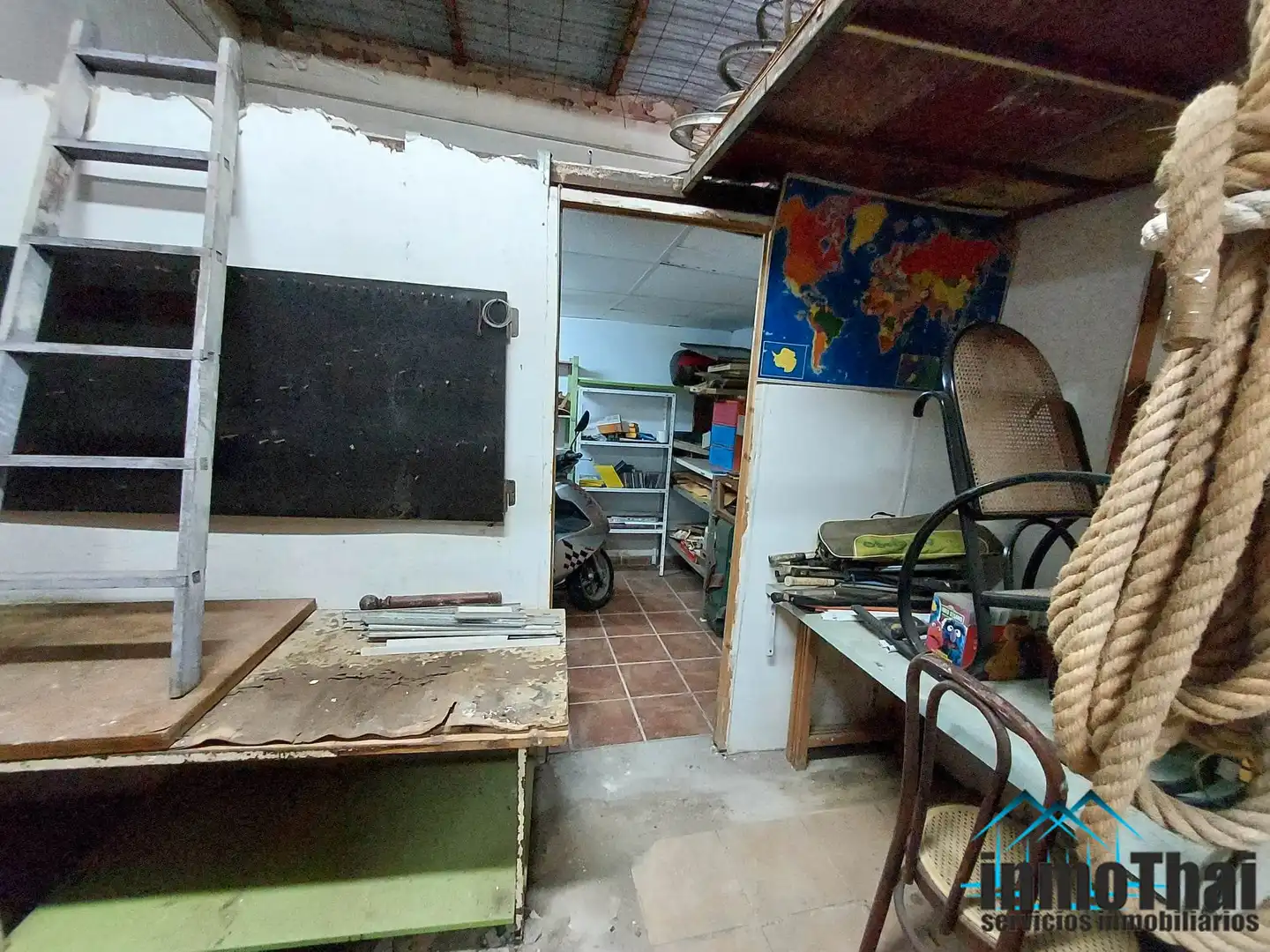 Commercial properties for sale in Ronda del Caracol, 37, Centro