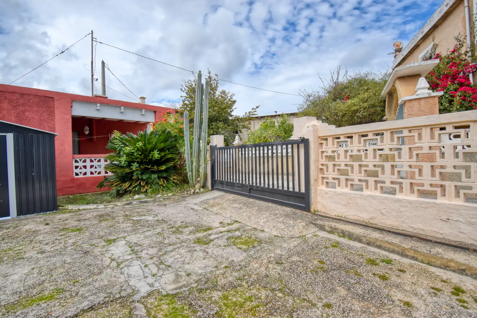 Vista exterior de Casa o xalet en venda en Gandia amb Aire condicionat, Calefacció i Terrassa