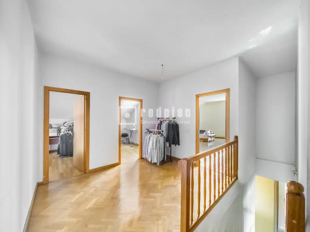 Habitación de Casa o chalet en venta en Rivas-Vaciamadrid con Calefacción, Jardín privado y Trastero