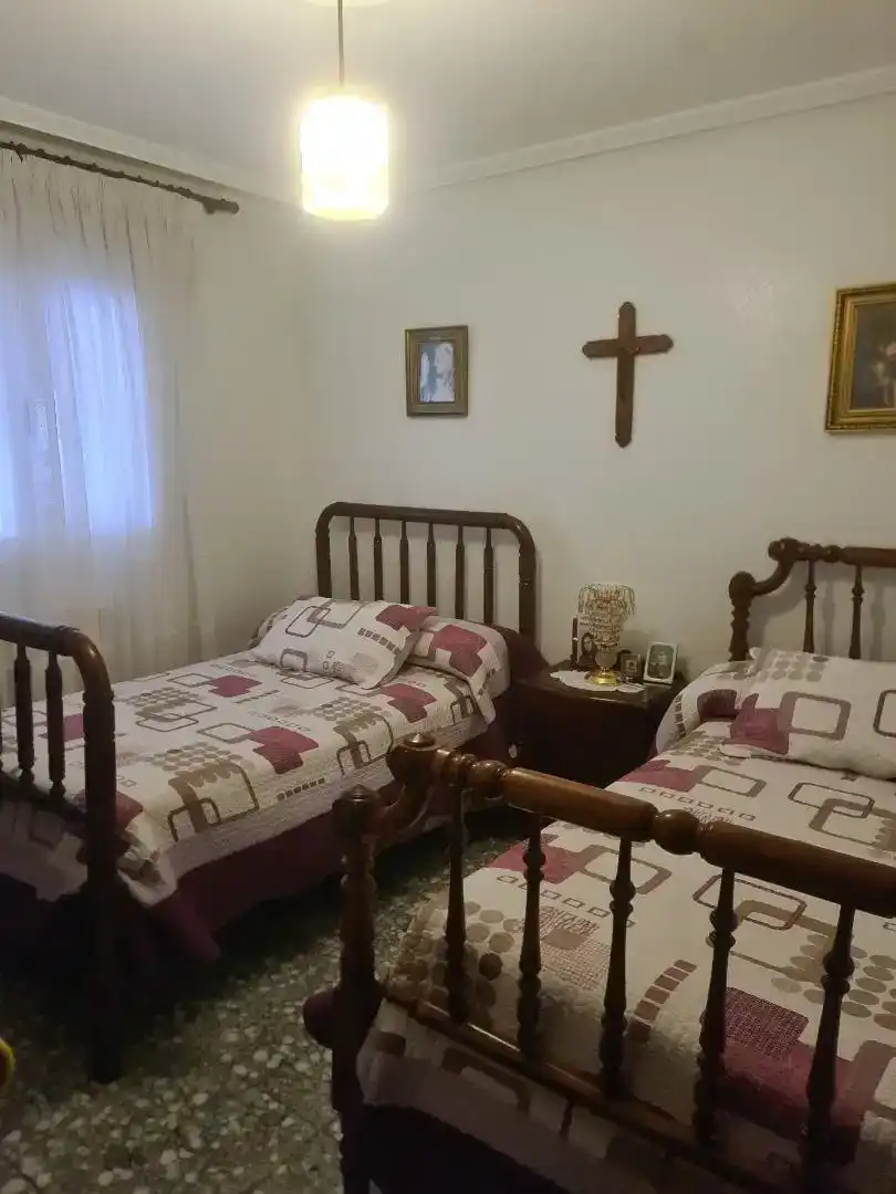 Dormitori de Casa adosada en venda en Sahagún