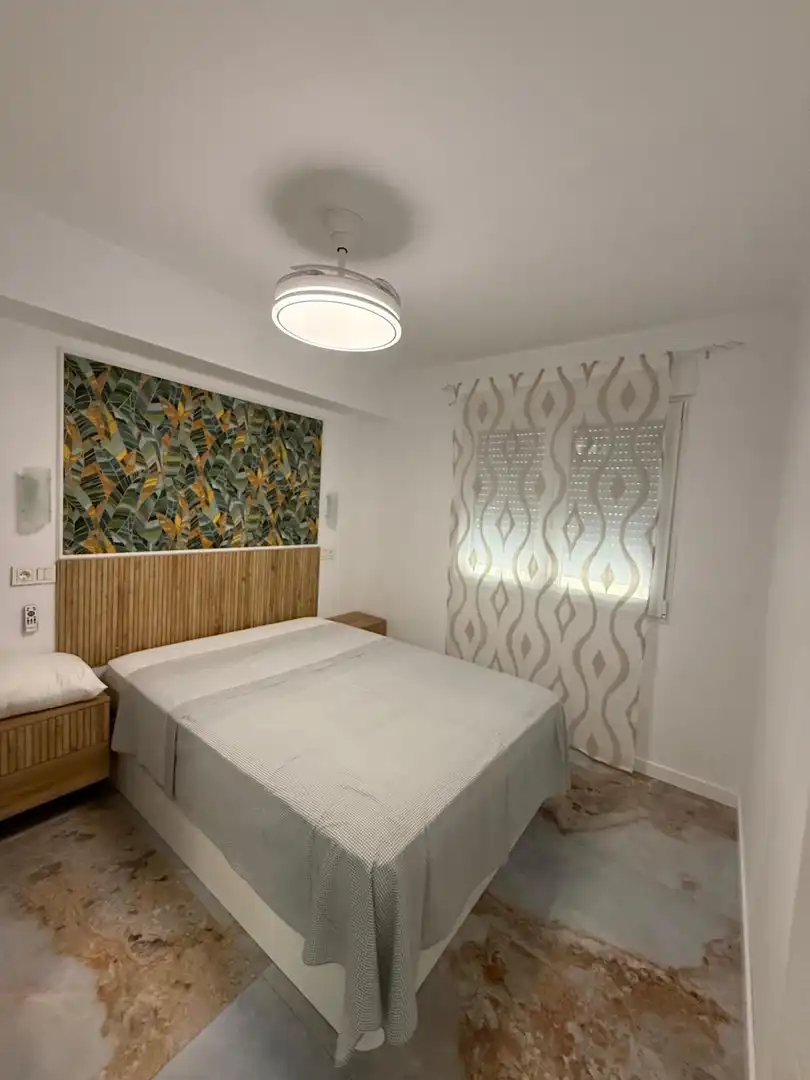 Bedroom of Apartments for sale in Benidorm  with Air Conditioner, Terrace and Furnished