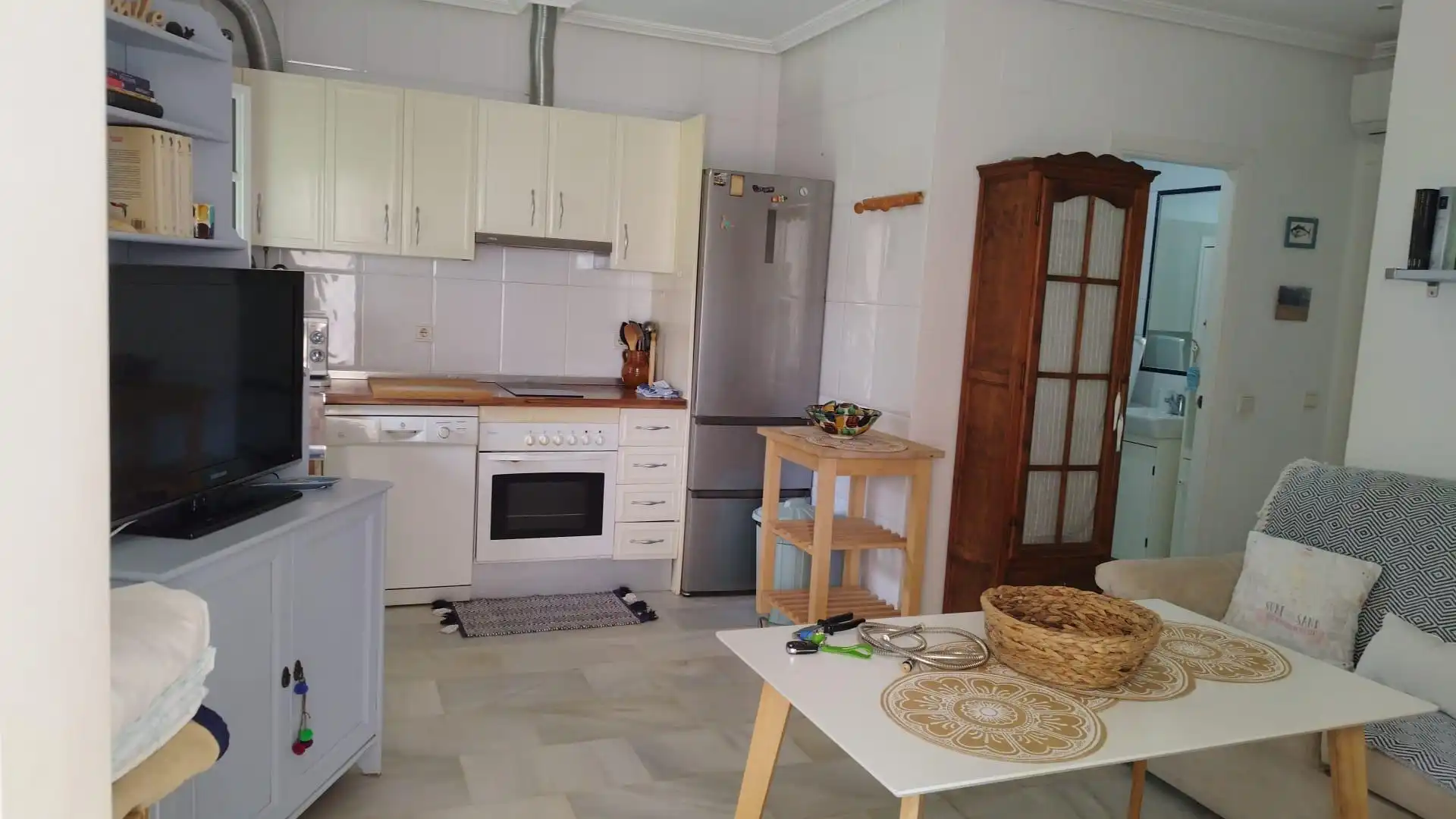 Cuina de Apartament en venda en Chiclana de la Frontera amb Terrassa