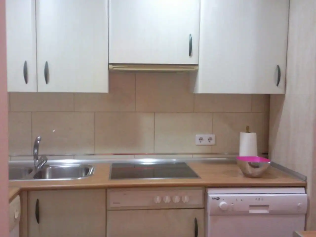 Cuina de Apartament en venda en Alicante / Alacant amb Jardí privat, Terrassa i Moblat