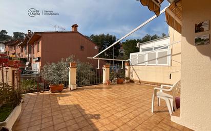 Terrassa de Casa o xalet en venda en Sant Andreu de la Barca amb Calefacció, Terrassa i Traster